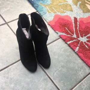 Banana Republic Suede Booties
